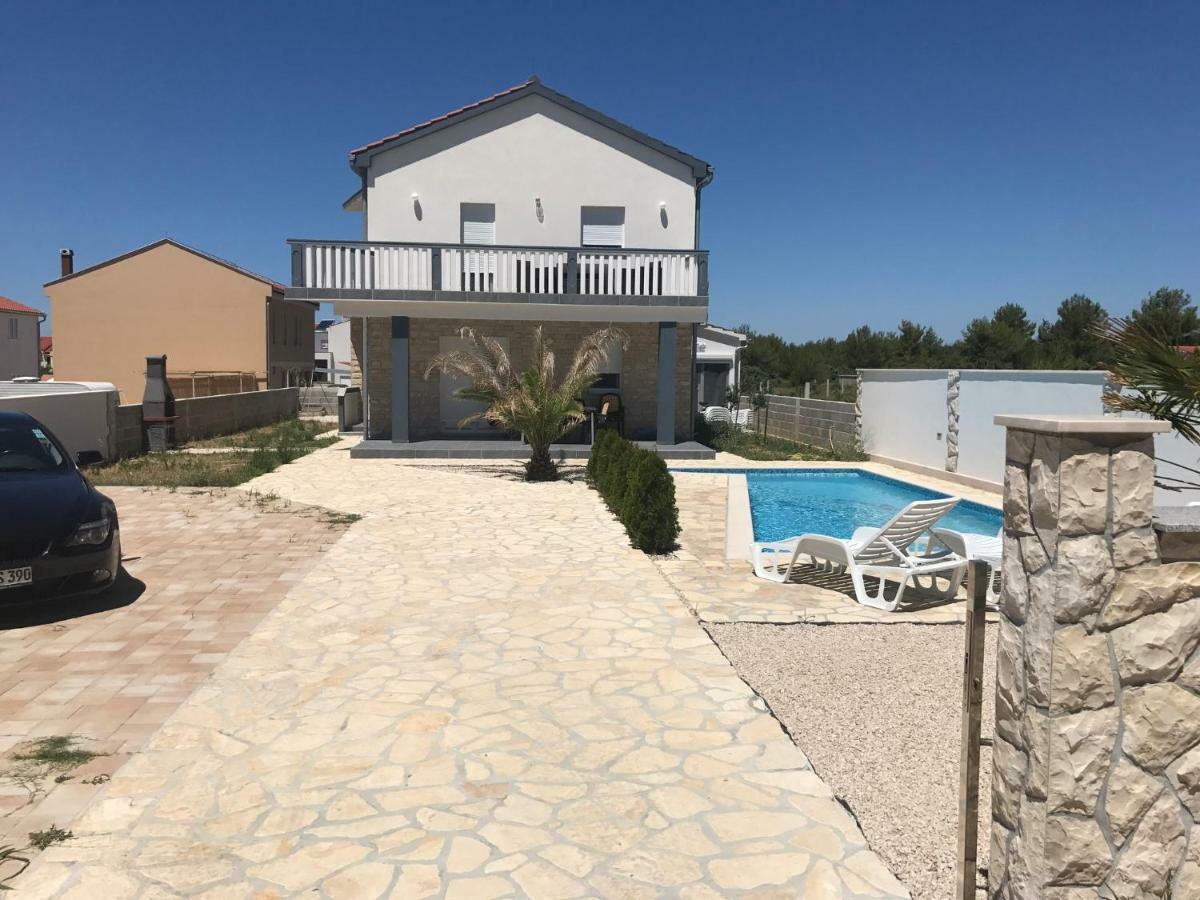 Villa Santa Barbara Vrsi Exterior photo
