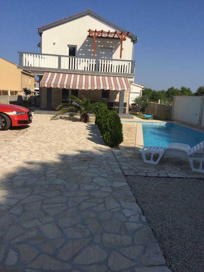 Villa Santa Barbara Vrsi Exterior photo